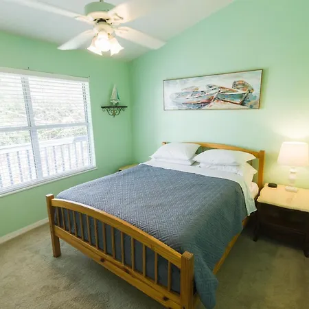 Five Bedroom Home In The Heart Of St Aug Beach